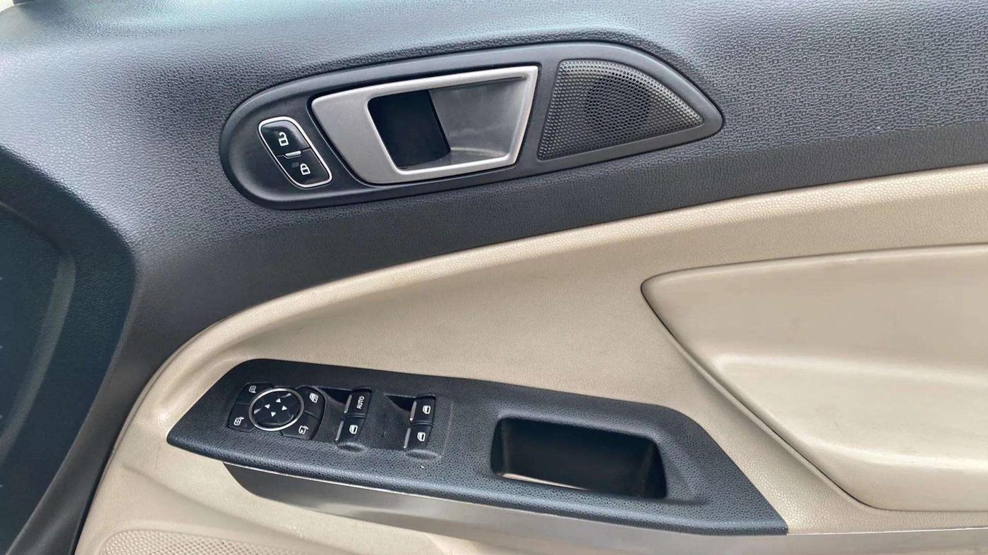 2020 Ford Ecosport TITANIUM 1.5L DIESEL, Diesel, Manual, 66,734 km, Driver Side Door Panels Control
