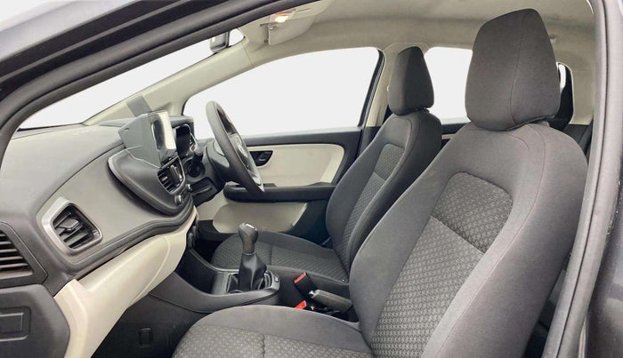 2021 Tata ALTROZ XE PETROL, Petrol, Manual, 15,958 km, Right Side Front Door Cabin