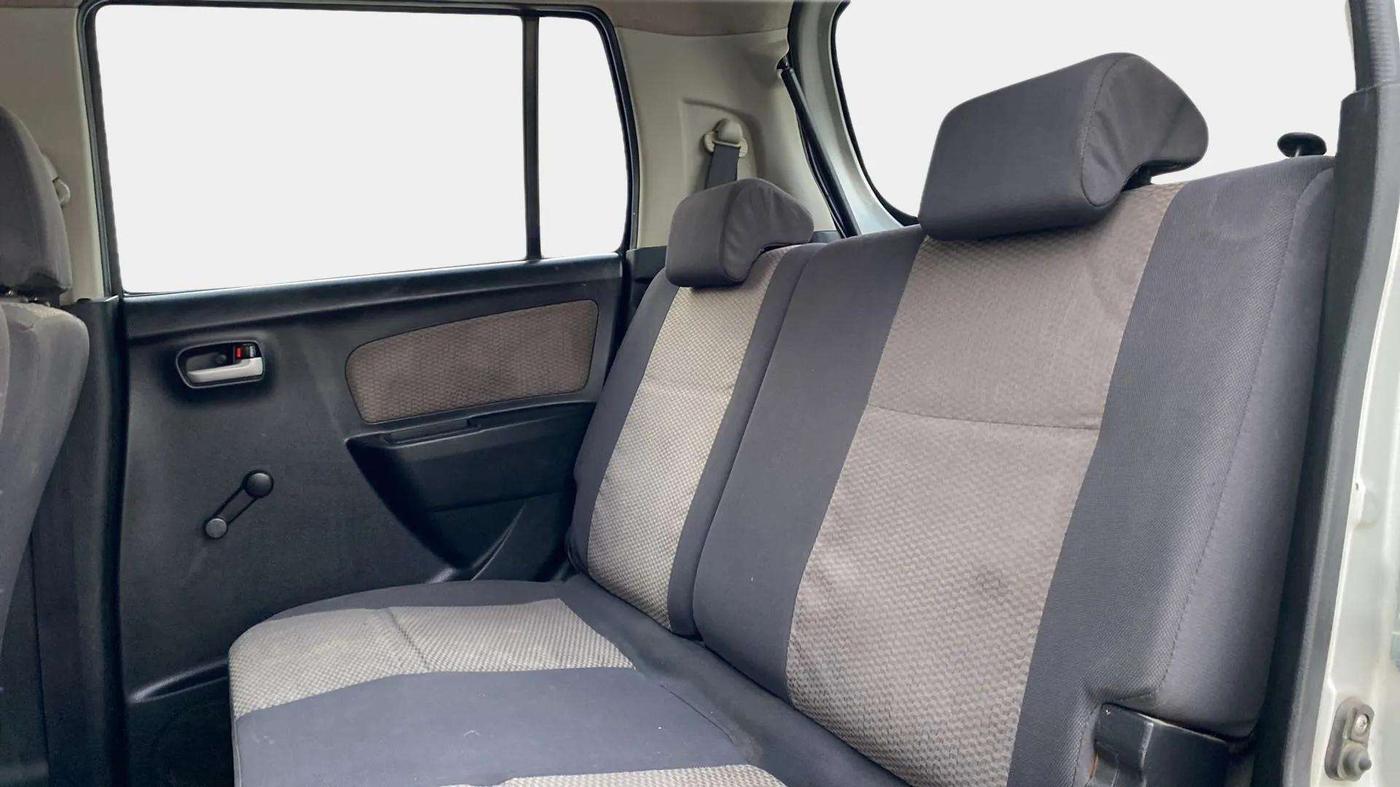 2013 Maruti Wagon R 1.0 LXI, Petrol, Manual, 46,390 km, Right Side Rear Door Cabin