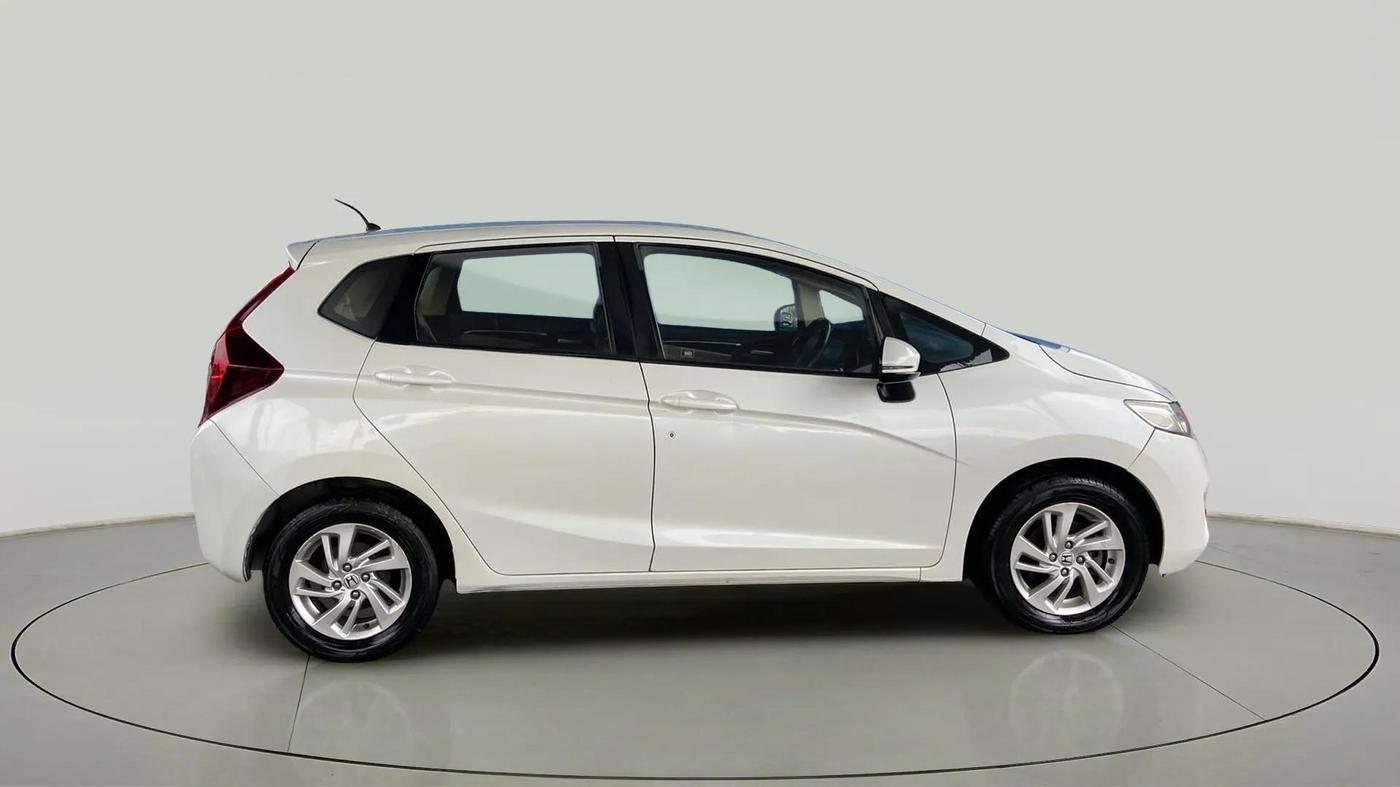 2016 Honda Jazz 1.2L I-VTEC V, Petrol, Manual, 56,656 km, Right Side View