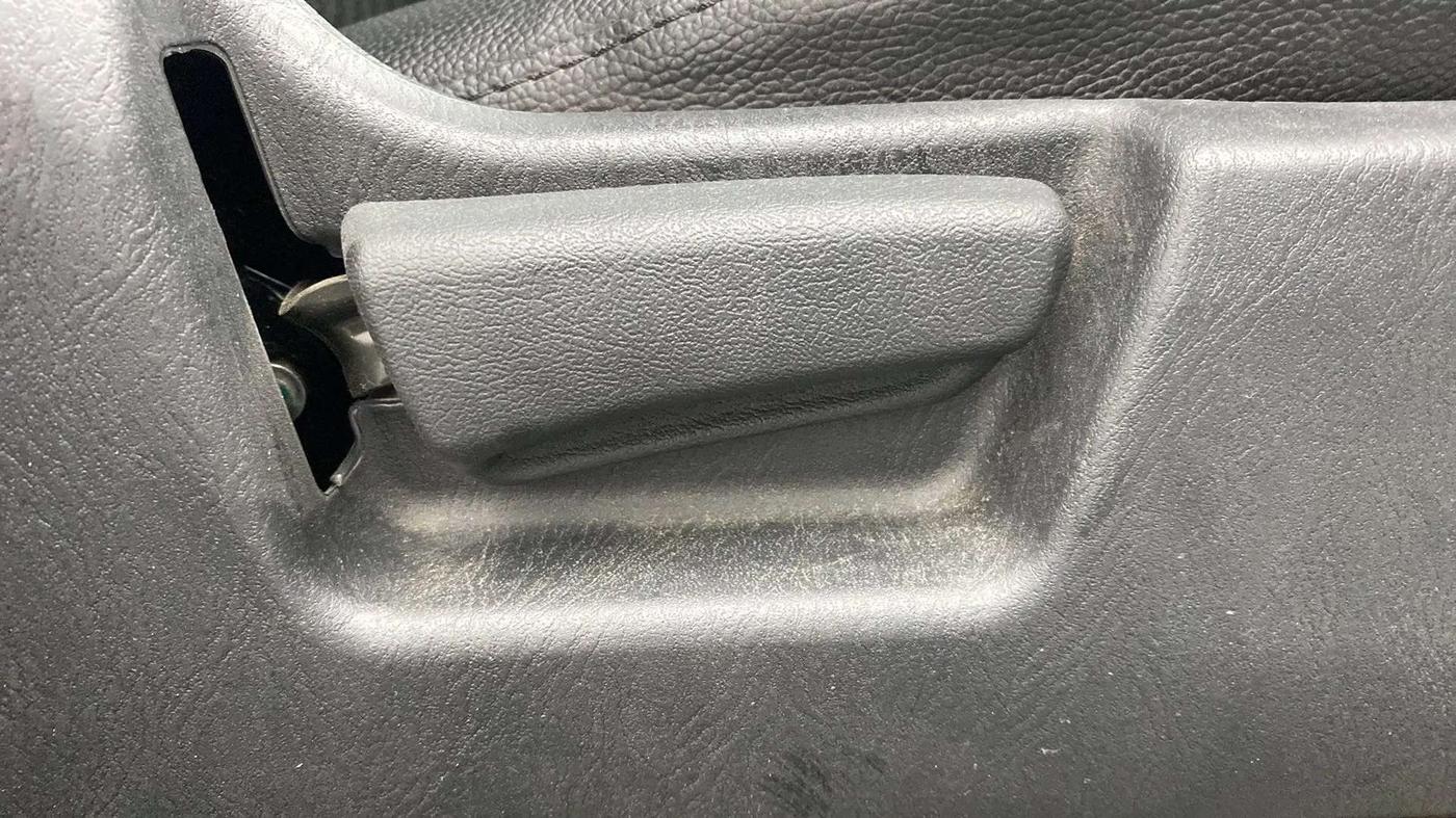 2020 Maruti Alto VXI PLUS, Petrol, Manual, 25,230 km, Driver Side Adjustment Panel