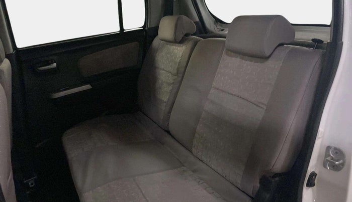 2014 Maruti Wagon R 1.0 VXI, Petrol, Manual, 46,882 km, Right Side Rear Door Cabin