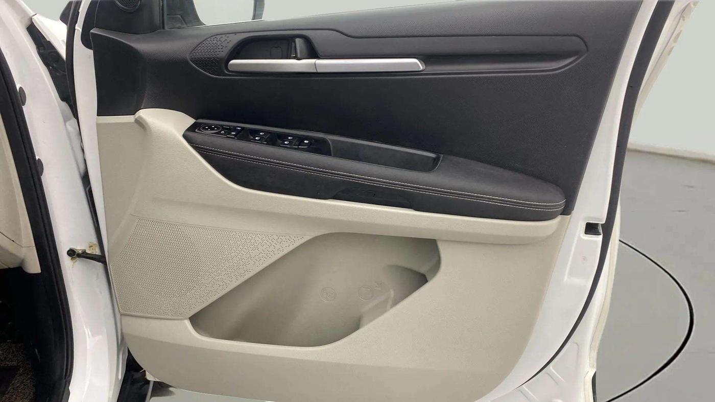 2022 KIA SONET HTX ANNIVERSARY EDITION 1.0 IMT, Petrol, Manual, 20,542 km, Driver Side Door Panels Control