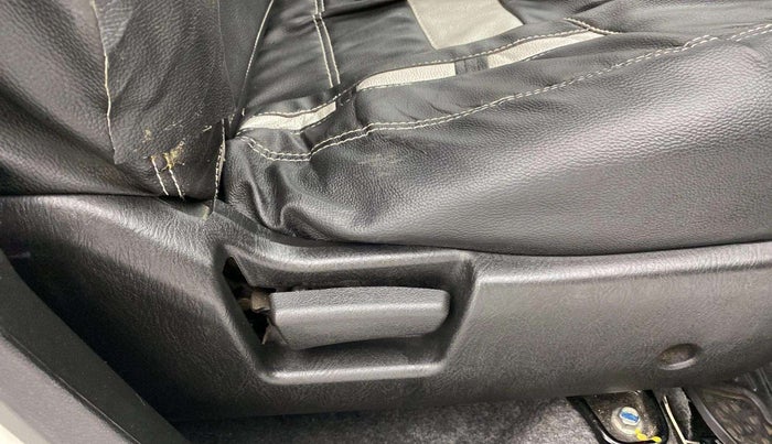 2021 Maruti Alto LXI, Petrol, Manual, 40,253 km, Driver Side Adjustment Panel