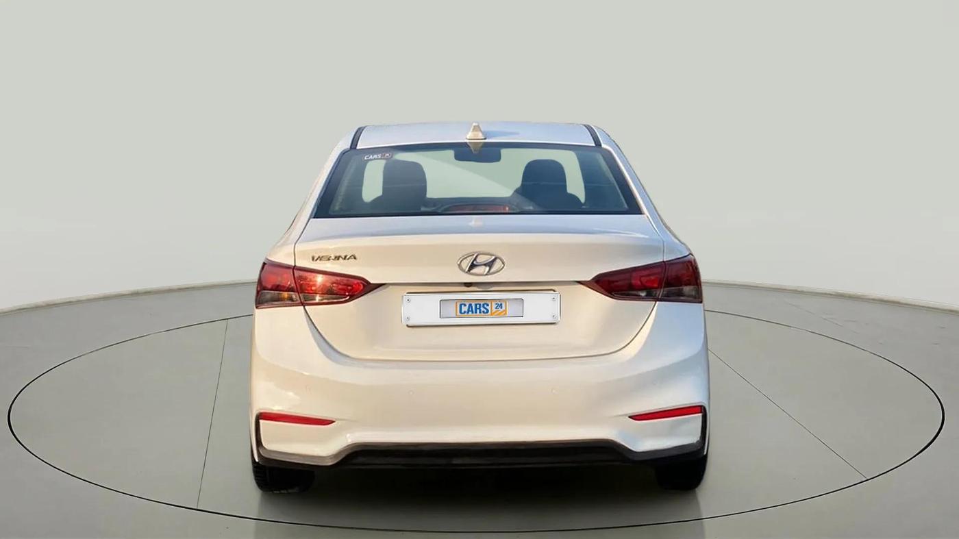 2019 Hyundai Verna 1.4 EX CRDI, Diesel, Manual, 61,456 km, Back/Rear
