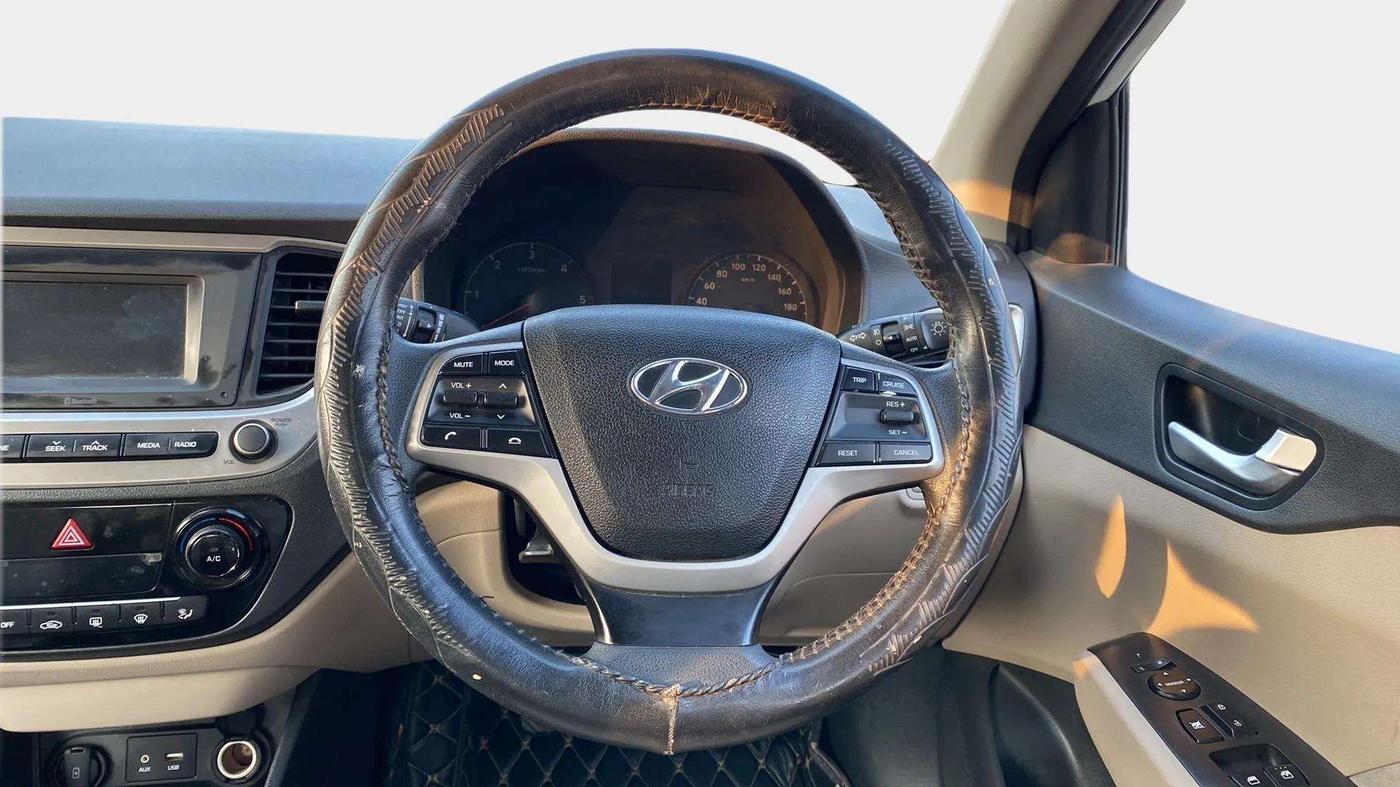 2019 Hyundai Verna 1.4 EX CRDI, Diesel, Manual, 61,456 km, Steering Wheel Close Up