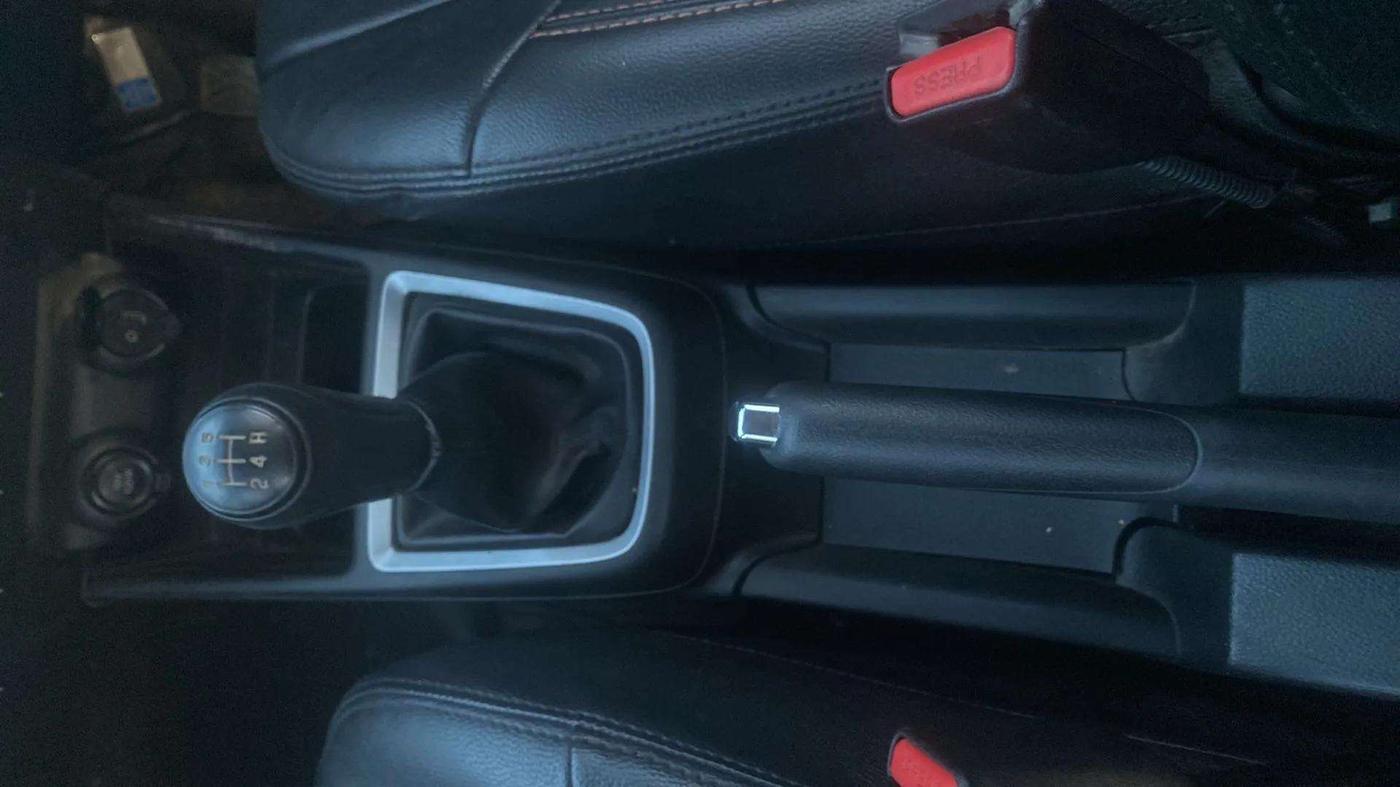 2019 Maruti Swift ZXI PLUS, Petrol, Manual, 47,908 km, Gear Lever