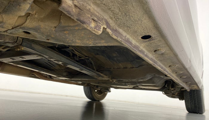 2014 Honda City S MT PETROL, Petrol, Manual, 1,00,009 km, Right Side Underbody