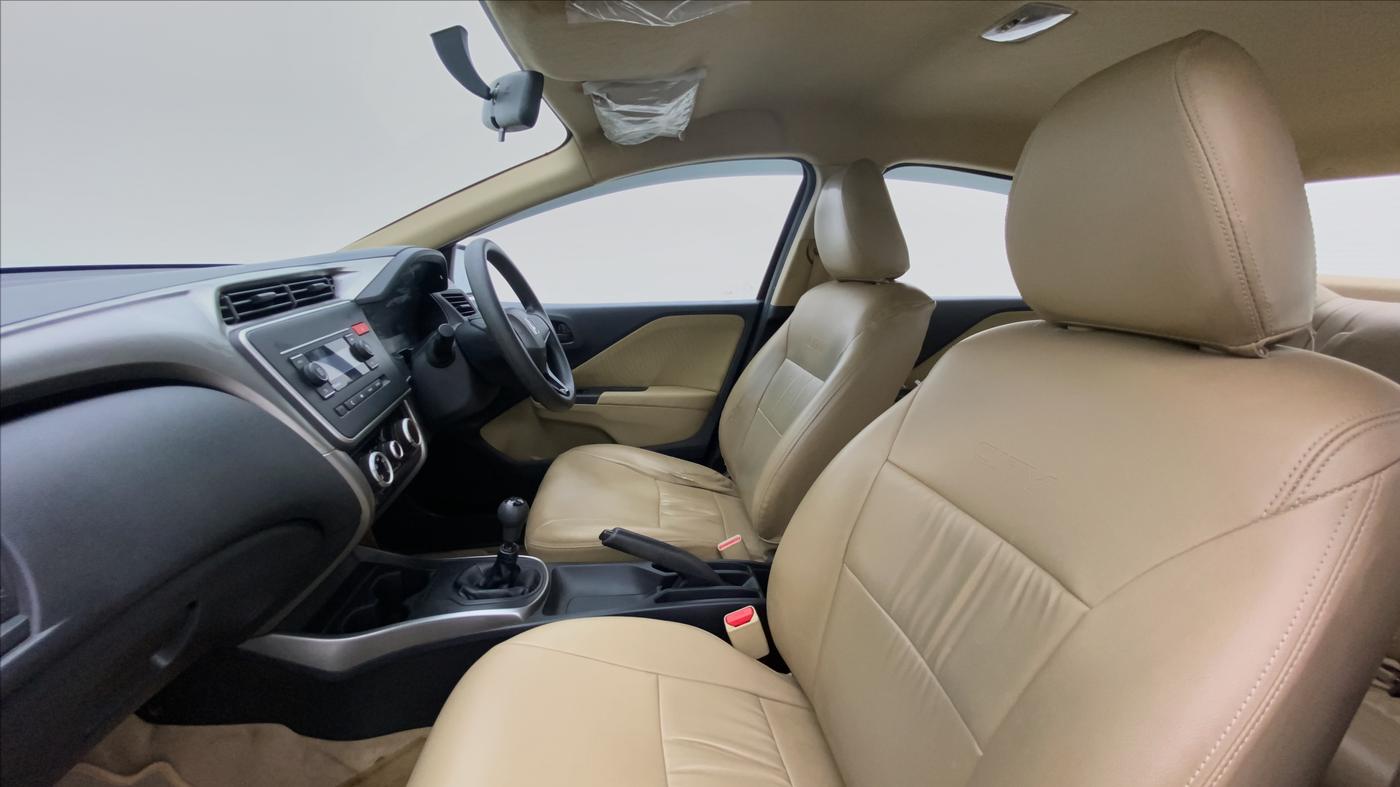 2014 Honda City S MT PETROL, Petrol, Manual, 1,00,009 km, Right Side Front Door Cabin