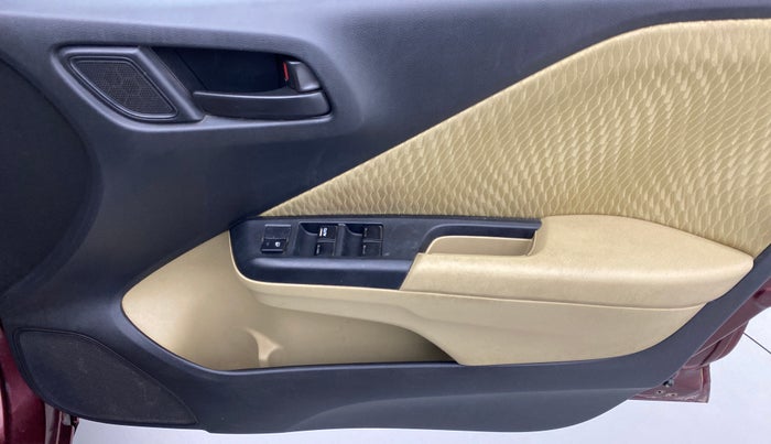 2014 Honda City S MT PETROL, Petrol, Manual, 1,00,009 km, Driver Side Door Panels Control