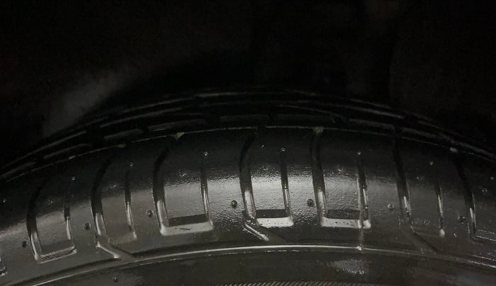 2017 Hyundai Creta SX PLUS AT 1.6 PETROL, Petrol, Automatic, 36,708 km, Left Rear Tyre Tread