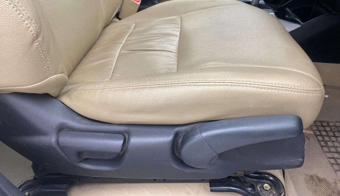 2016 Honda Jazz 1.2L I-VTEC V AT, Petrol, Automatic, 80,556 km, Driver Side Adjustment Panel