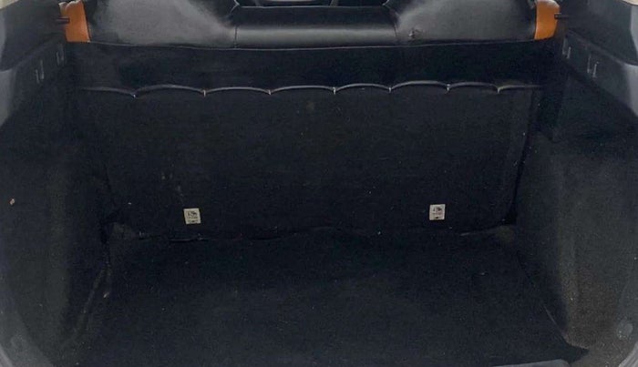 2019 Tata NEXON XM DIESEL, Diesel, Manual, 66,571 km, Boot Inside