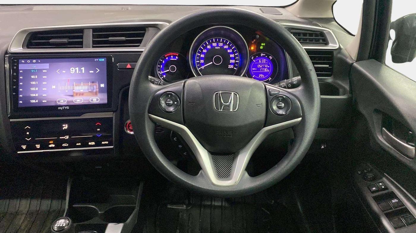 2017 Honda WR-V 1.5L I-DTEC VX MT, Diesel, Manual, 52,702 km, Steering Wheel Close Up