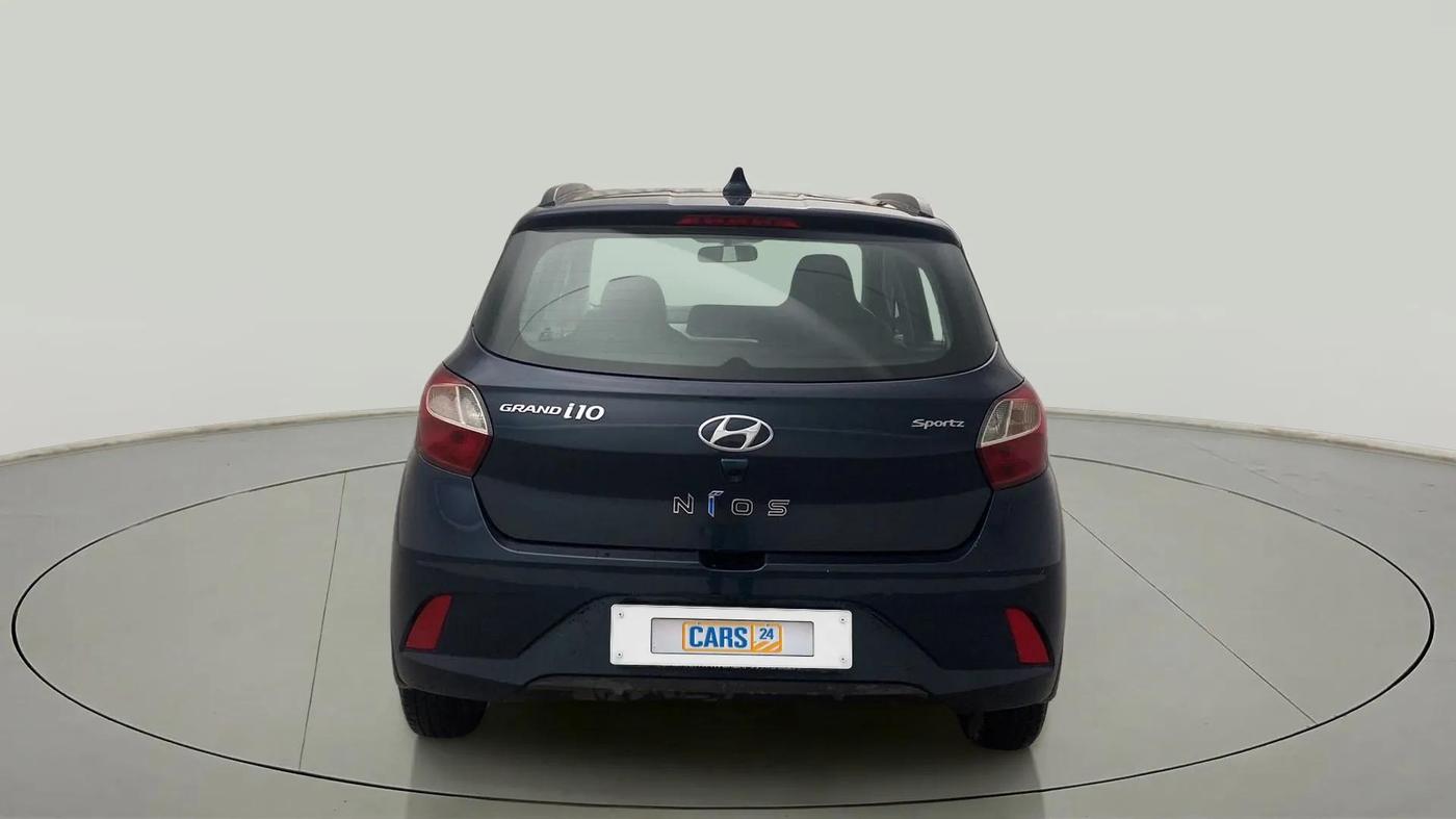 2022 Hyundai GRAND I10 NIOS SPORTZ 1.2 KAPPA VTVT, Petrol, Manual, 17,979 km, Back/Rear