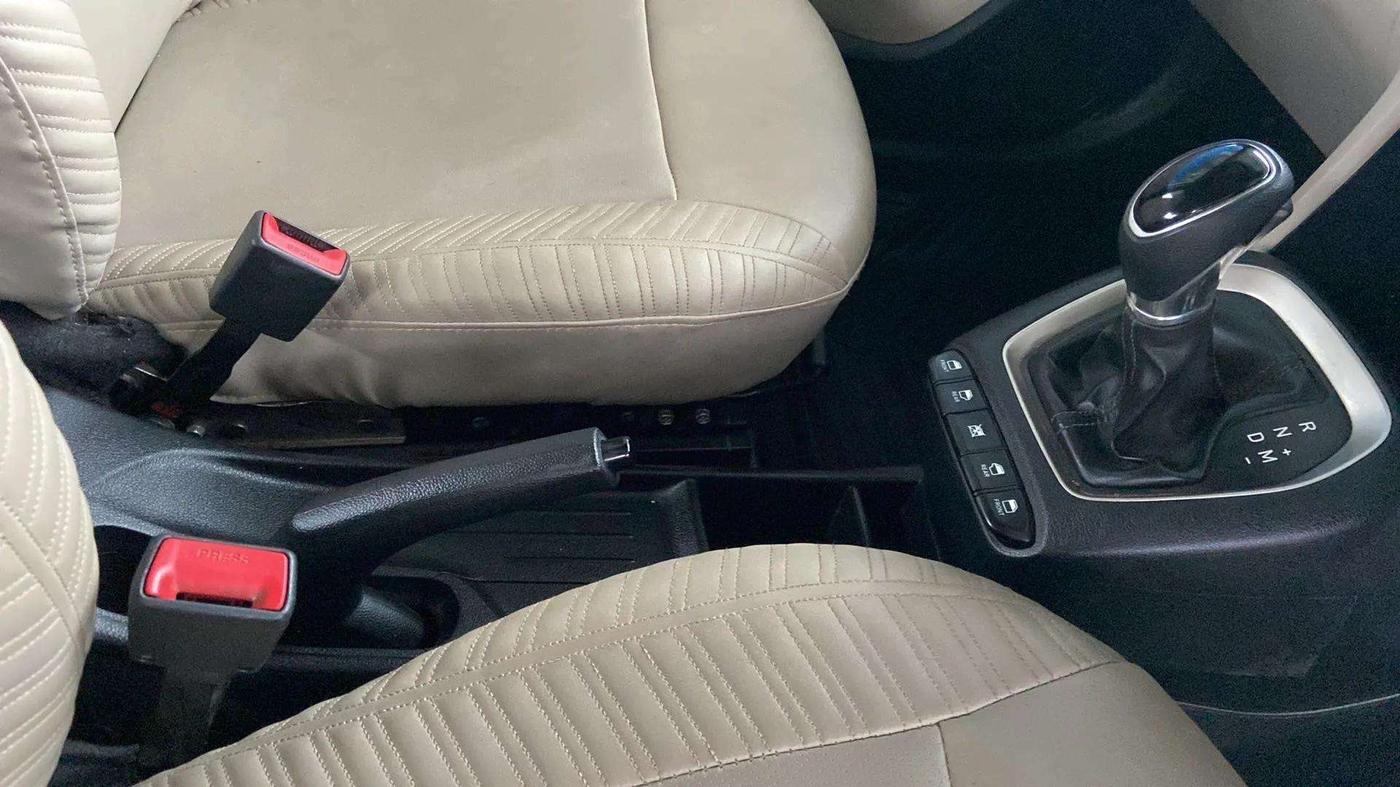 2019 Hyundai NEW SANTRO SPORTZ AMT, Petrol, Automatic, 33,398 km, Gear Lever