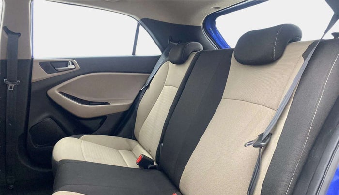 2015 Hyundai Elite i20 ASTA 1.2, Petrol, Manual, 44,671 km, Right Side Rear Door Cabin