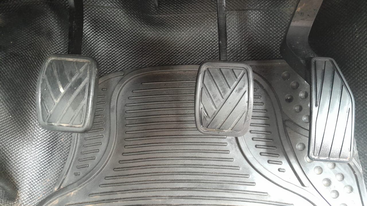 2015 Maruti Celerio VXI, Petrol, Manual, 97,185 km, Pedals