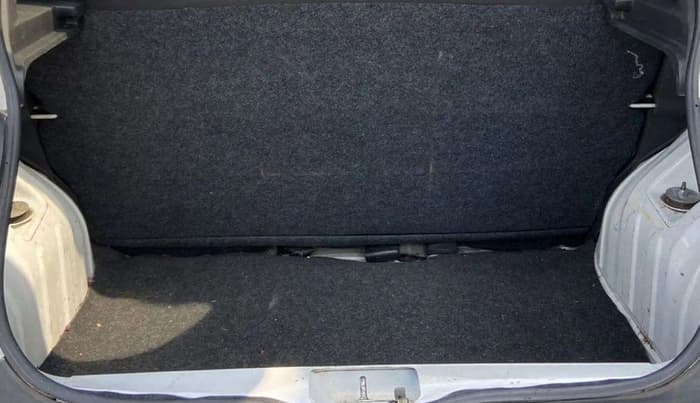 2016 Renault Kwid RXL, Petrol, Manual, 58,107 km, Boot Inside