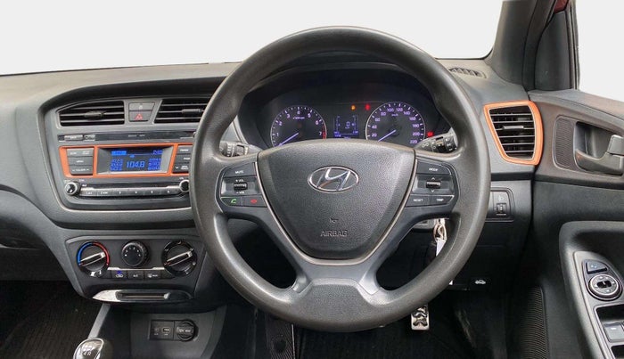 2016 Hyundai i20 Active 1.2 S, Petrol, Manual, 75,584 km, Steering Wheel Close Up