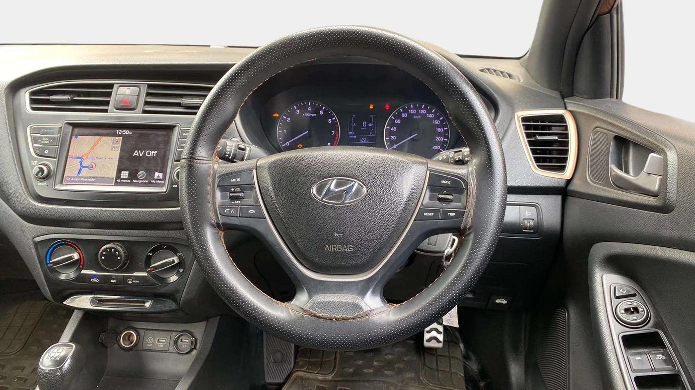 2018 Hyundai i20 Active 1.2 S, Petrol, Manual, 69,723 km, Steering Wheel Close Up