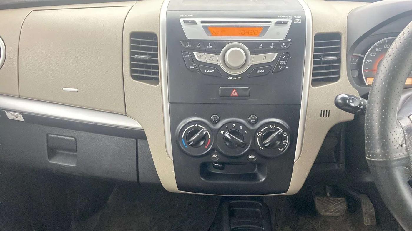 2016 Maruti Wagon R 1.0 VXI AMT, CNG, Automatic, 78,370 km, Air Conditioner