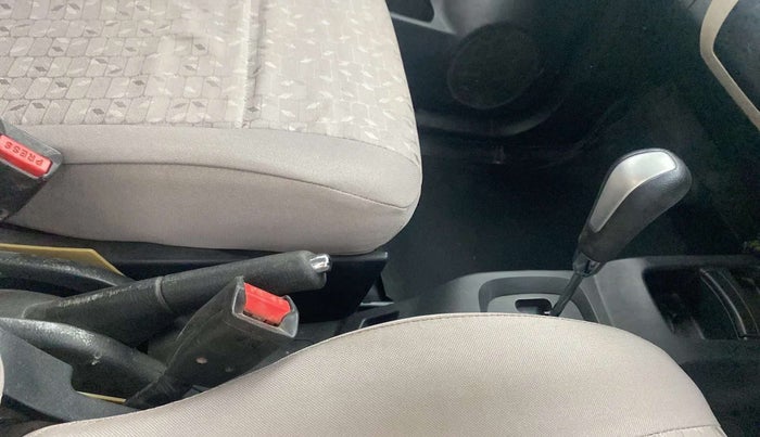 2016 Maruti Wagon R 1.0 VXI AMT, CNG, Automatic, 78,370 km, Gear Lever