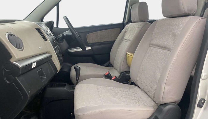 2016 Maruti Wagon R 1.0 VXI AMT, CNG, Automatic, 78,370 km, Right Side Front Door Cabin