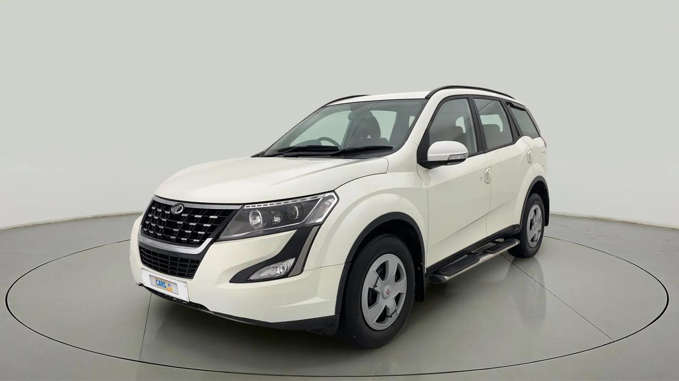 2019 Mahindra XUV500 W7, Diesel, Manual, 88,643 km, Left Front Diagonal
