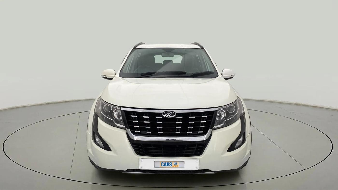 2019 Mahindra XUV500 W7, Diesel, Manual, 88,643 km, Front