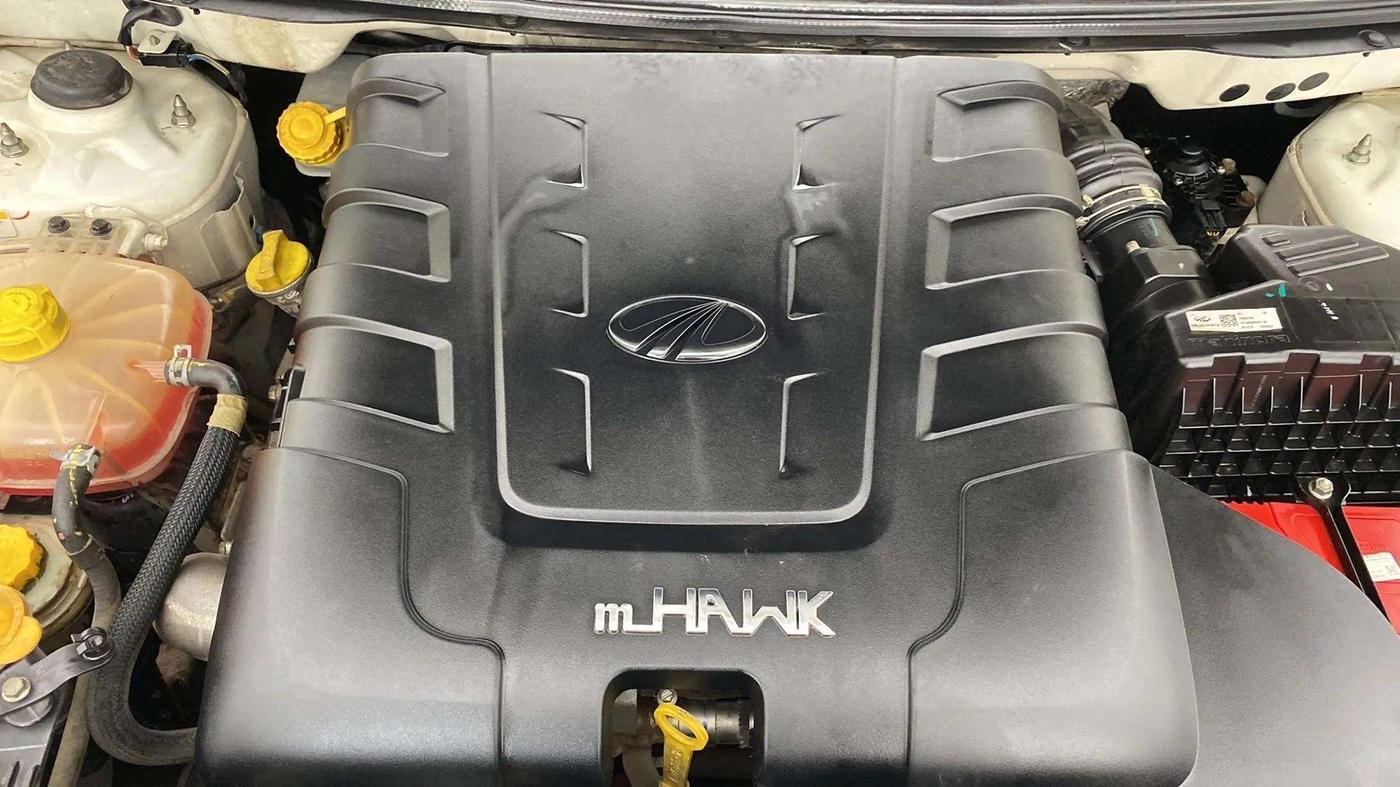 2019 Mahindra XUV500 W7, Diesel, Manual, 88,643 km, Open Bonet