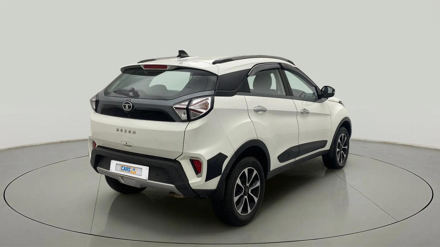 2020 Tata NEXON XZA PLUS PETROL, Petrol, Automatic, 26,742 km, Right Back Diagonal