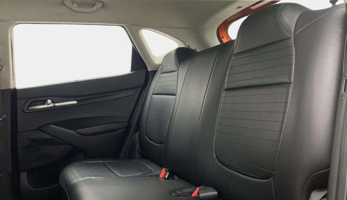 2019 KIA SELTOS HTK PLUS 1.5, Petrol, Manual, 32,639 km, Right Side Rear Door Cabin