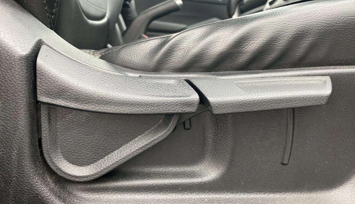 2019 KIA SELTOS HTK PLUS 1.5, Petrol, Manual, 32,639 km, Driver Side Adjustment Panel