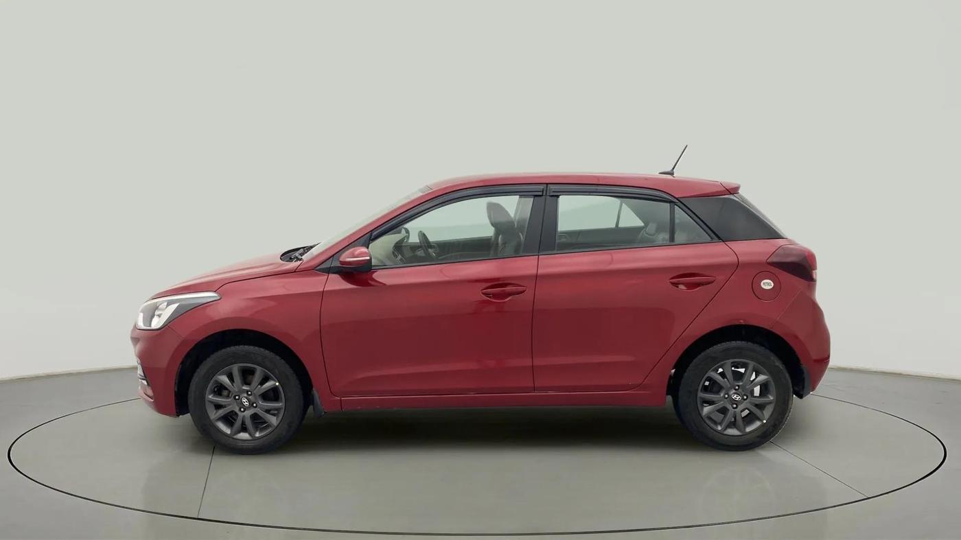 2020 Hyundai Elite i20 SPORTZ PLUS 1.2, Petrol, Manual, 29,957 km, Left Side