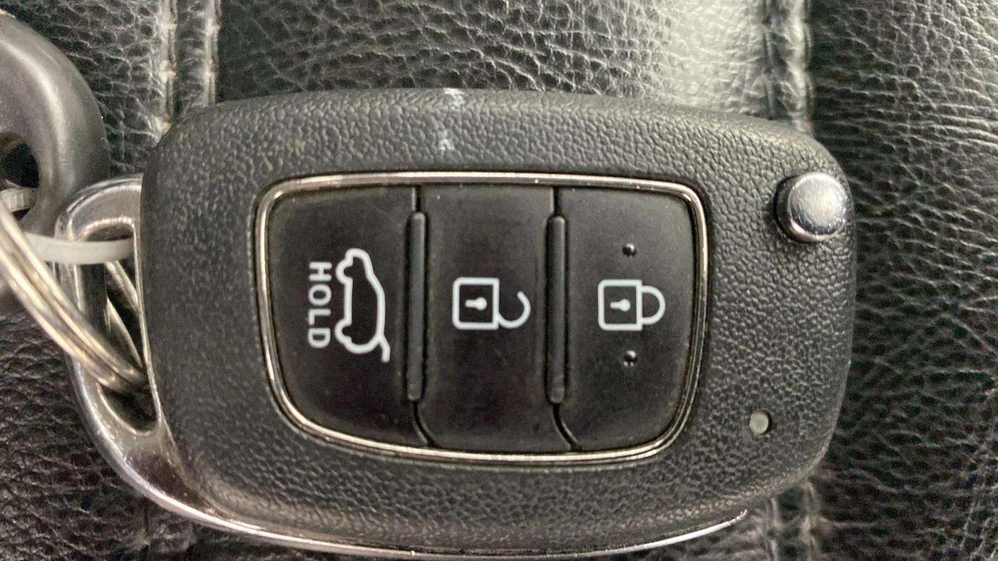 2020 Hyundai Elite i20 SPORTZ PLUS 1.2, Petrol, Manual, 29,957 km, Key Close Up