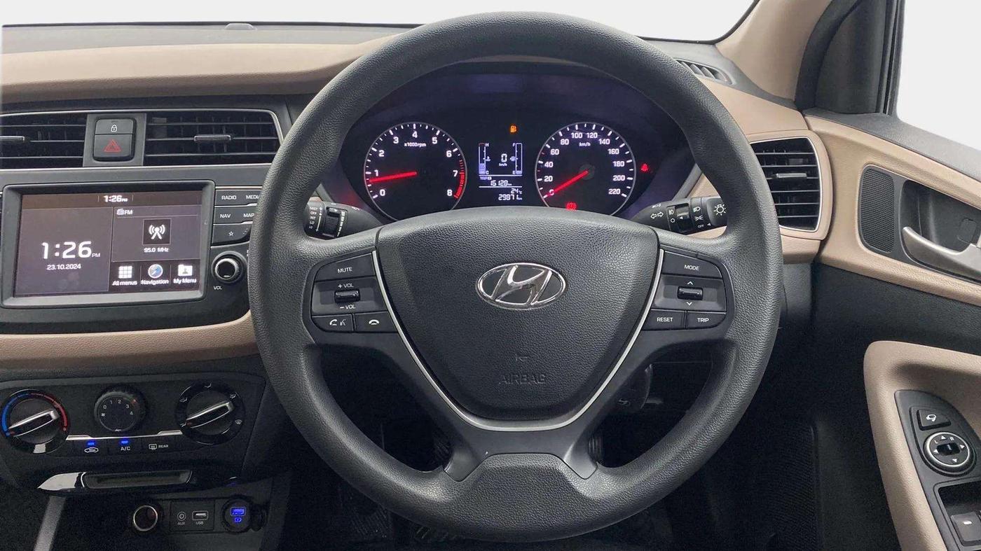 2020 Hyundai Elite i20 SPORTZ PLUS 1.2, Petrol, Manual, 29,957 km, Steering Wheel Close Up