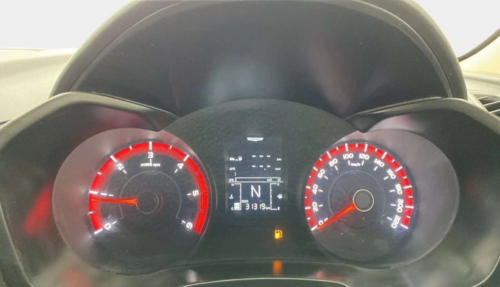 2021 Mahindra XUV300 W6 1.5 DIESEL, Diesel, Manual, 31,422 km, Odometer Image
