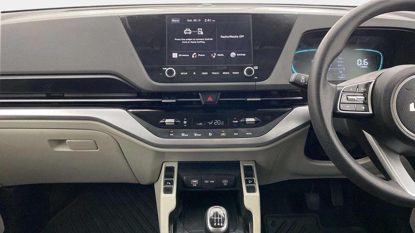 2023 KIA CARENS PRESTIGE PLUS 1.5 PETROL IMT 7 STR, Petrol, Manual, 14,703 km, Air Conditioner