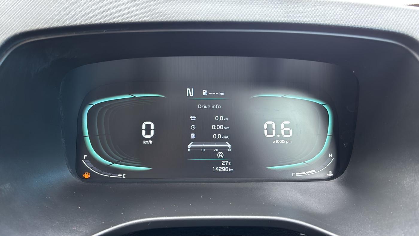 2023 KIA CARENS PRESTIGE PLUS 1.5 PETROL IMT 7 STR, Petrol, Manual, 14,703 km, Odometer Image
