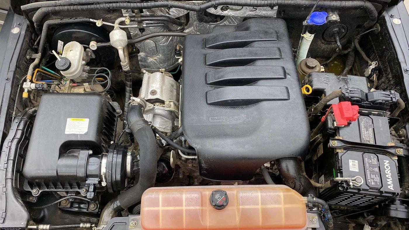2021 Mahindra Thar LX  P 4WD AT CONVERTIBLE, Petrol, Automatic, 50,577 km, Open Bonet