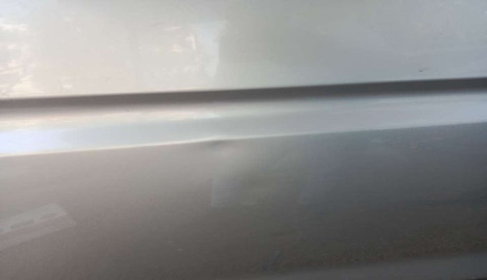 2018 Honda WR-V 1.2L I-VTEC S MT, Petrol, Manual, 37,131 km, Right rear door - Slightly dented