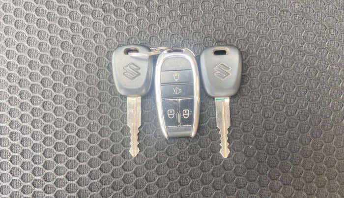 2020 Maruti Alto LXI, CNG, Manual, 18,864 km, Key Close Up