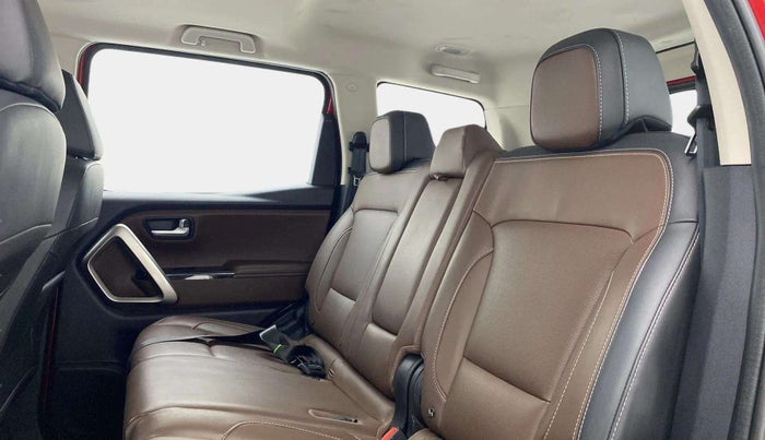 2023 Mahindra SCORPIO-N Z8 L PETROL MT 7 STR, Petrol, Manual, 7,900 km, Right Side Rear Door Cabin