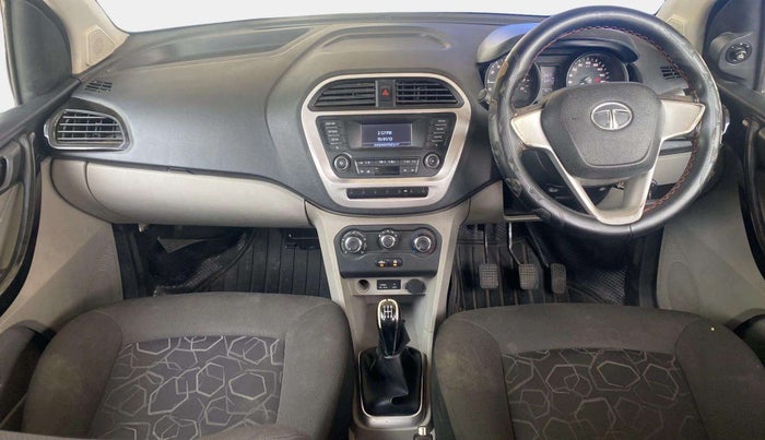 2016 Tata Tiago XT PETROL, Petrol, Manual, 63,811 km, Dashboard