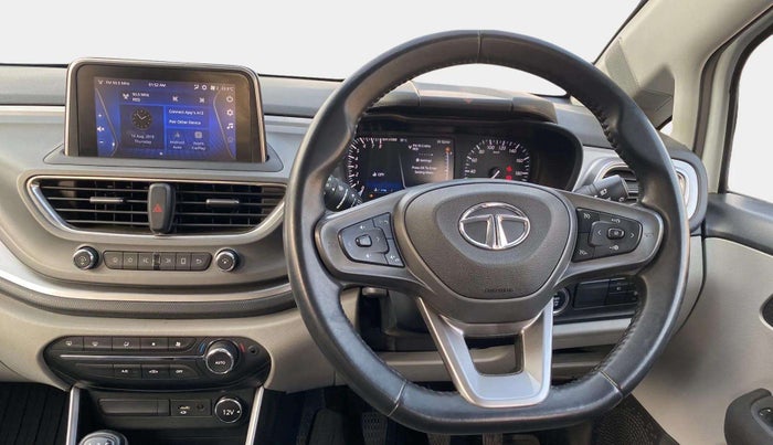 2020 Tata ALTROZ XZ PETROL, Petrol, Manual, 27,240 km, Steering Wheel Close Up