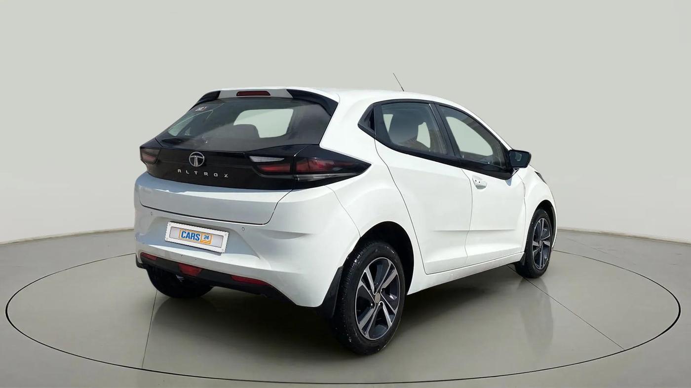 2020 Tata ALTROZ XZ PETROL, CNG, Manual, 27,240 km, Right Back Diagonal
