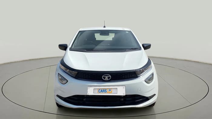 2020 Tata ALTROZ XZ PETROL, CNG, Manual, 27,240 km, Front