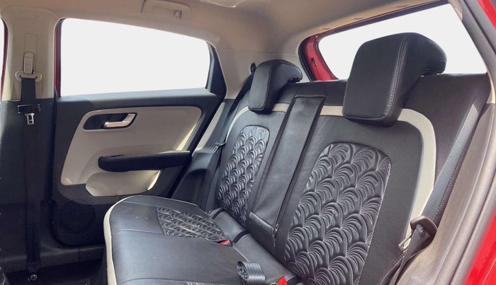 2022 Tata ALTROZ XZA, Petrol, Automatic, 9,080 km, Right Side Rear Door Cabin
