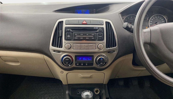 2014 Hyundai i20 MAGNA (O) 1.2, Petrol, Manual, 44,267 km, Air Conditioner